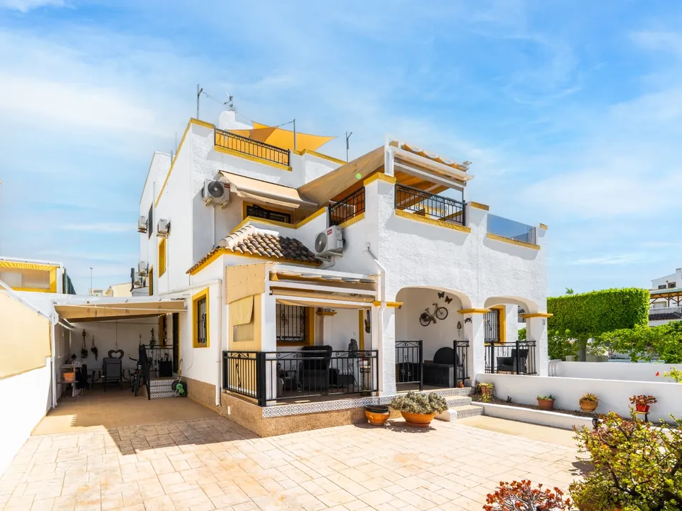 Villa i La Marina, Alicante - foto 1